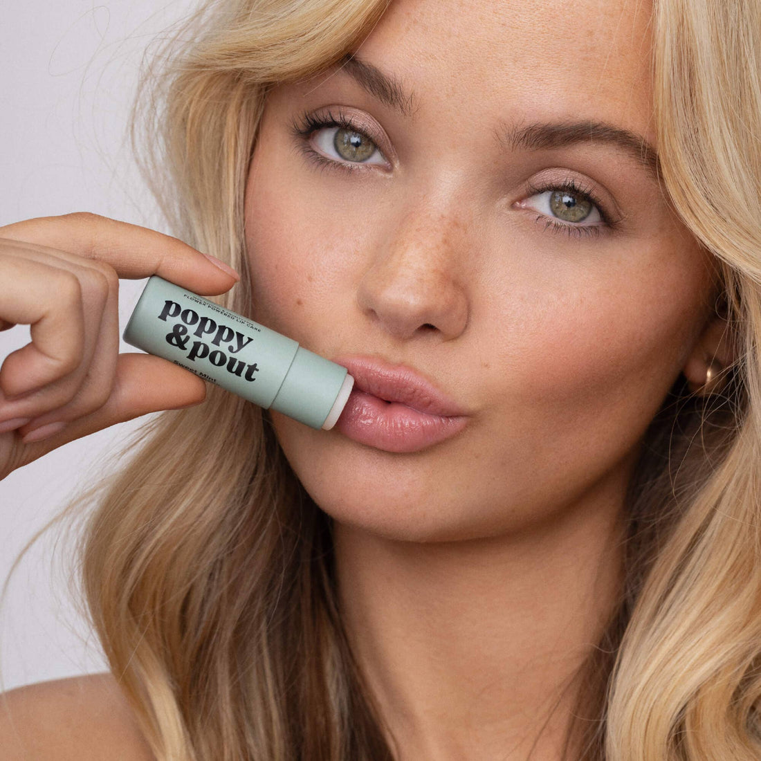 Poppy & Pout Sweet Mint Lip Balm with Model