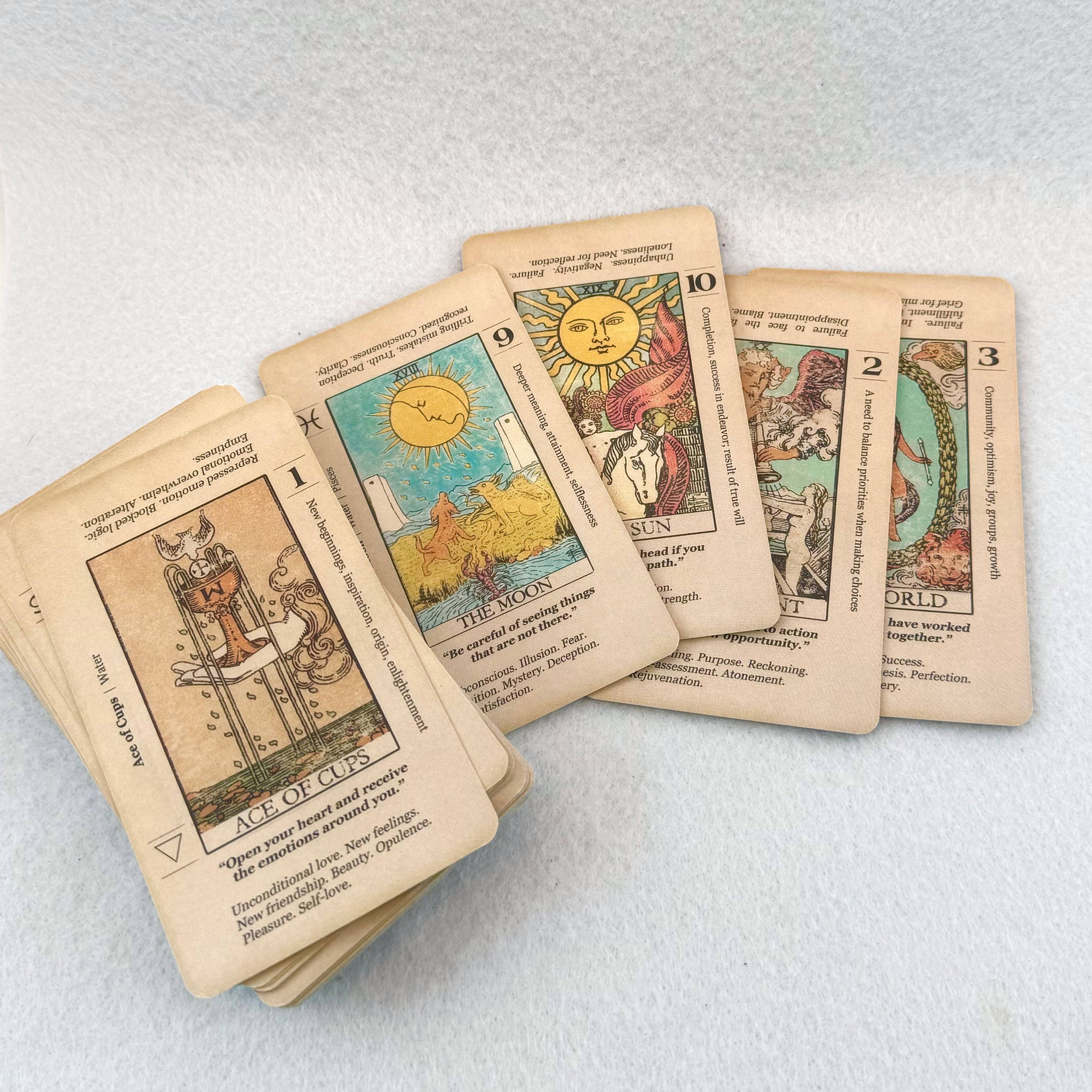 Liv Rocks - Meaning Tarot Deck for Beginners Bundle