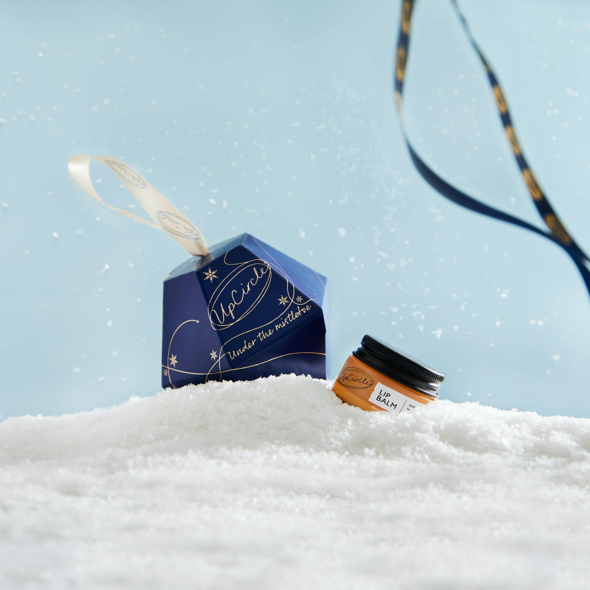 UpCircle USA - Natural Vegan Lip Balm Festive Holidays Bauble Eco Gift Set