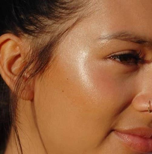 River Organics - Rose Quartz Highlighter Stick - Opalescent hue