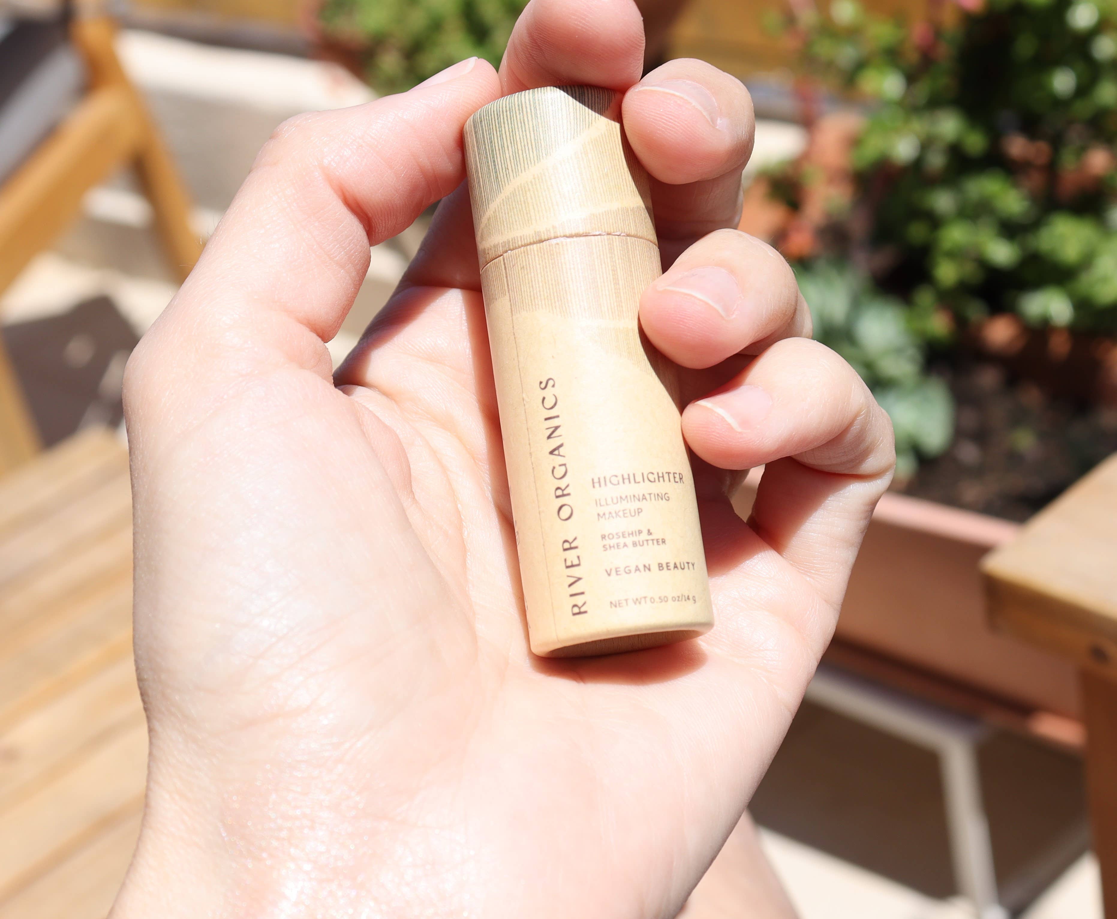 River Organics - Rose Quartz Highlighter Stick - Opalescent hue