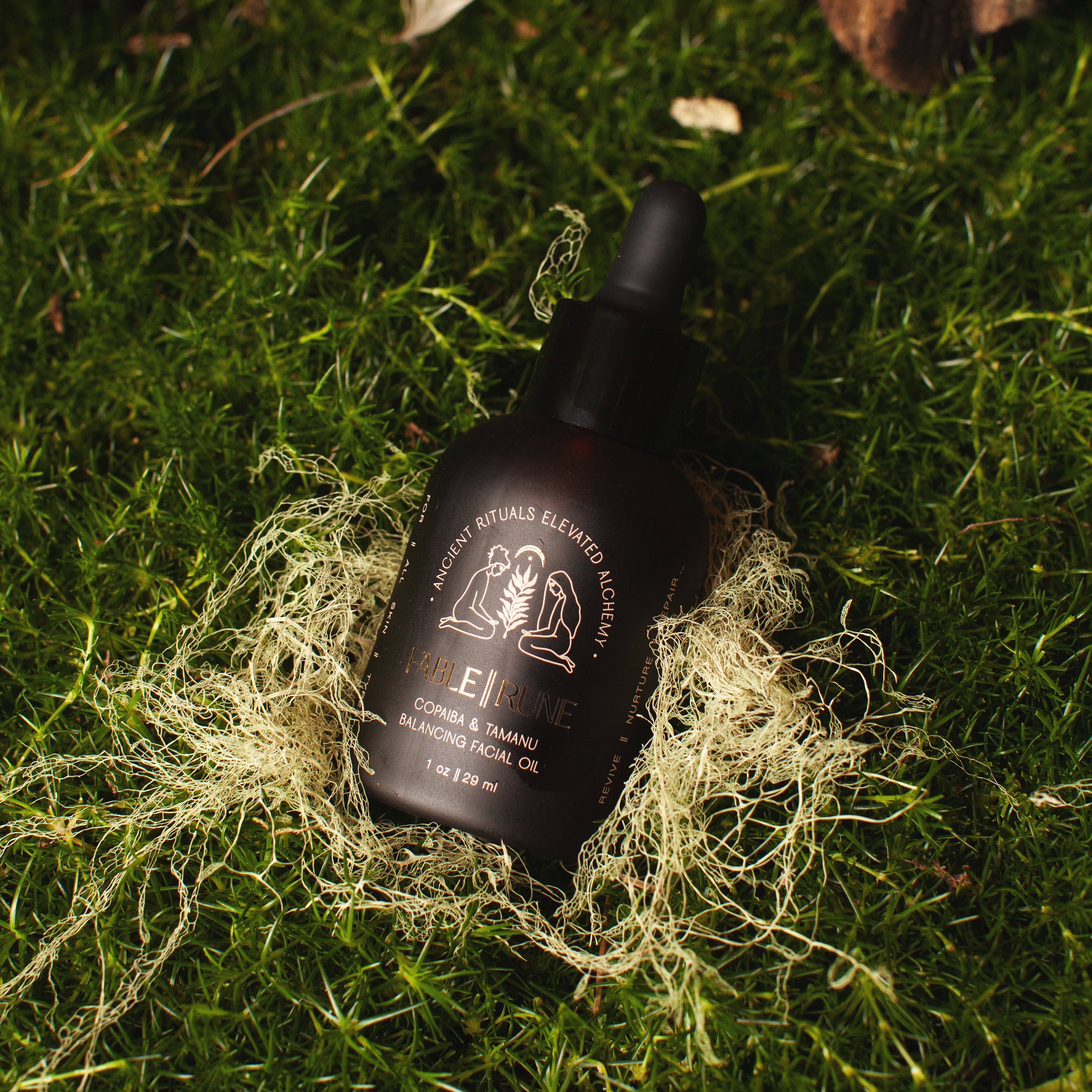 FABLERUNE - Face Oil - Copaiba & Tamanu Balancing (1 oz)