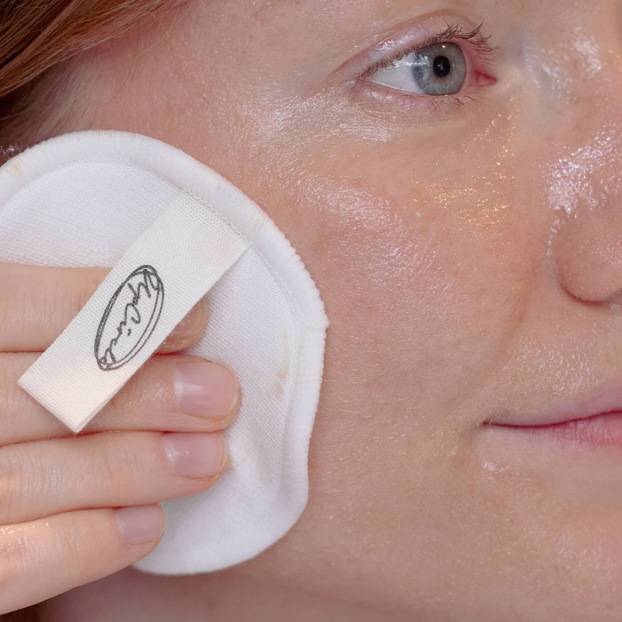 UpCircle USA - Plastic Free, Reusable Luxury Spa Bamboo & Cotton Makeup Pads