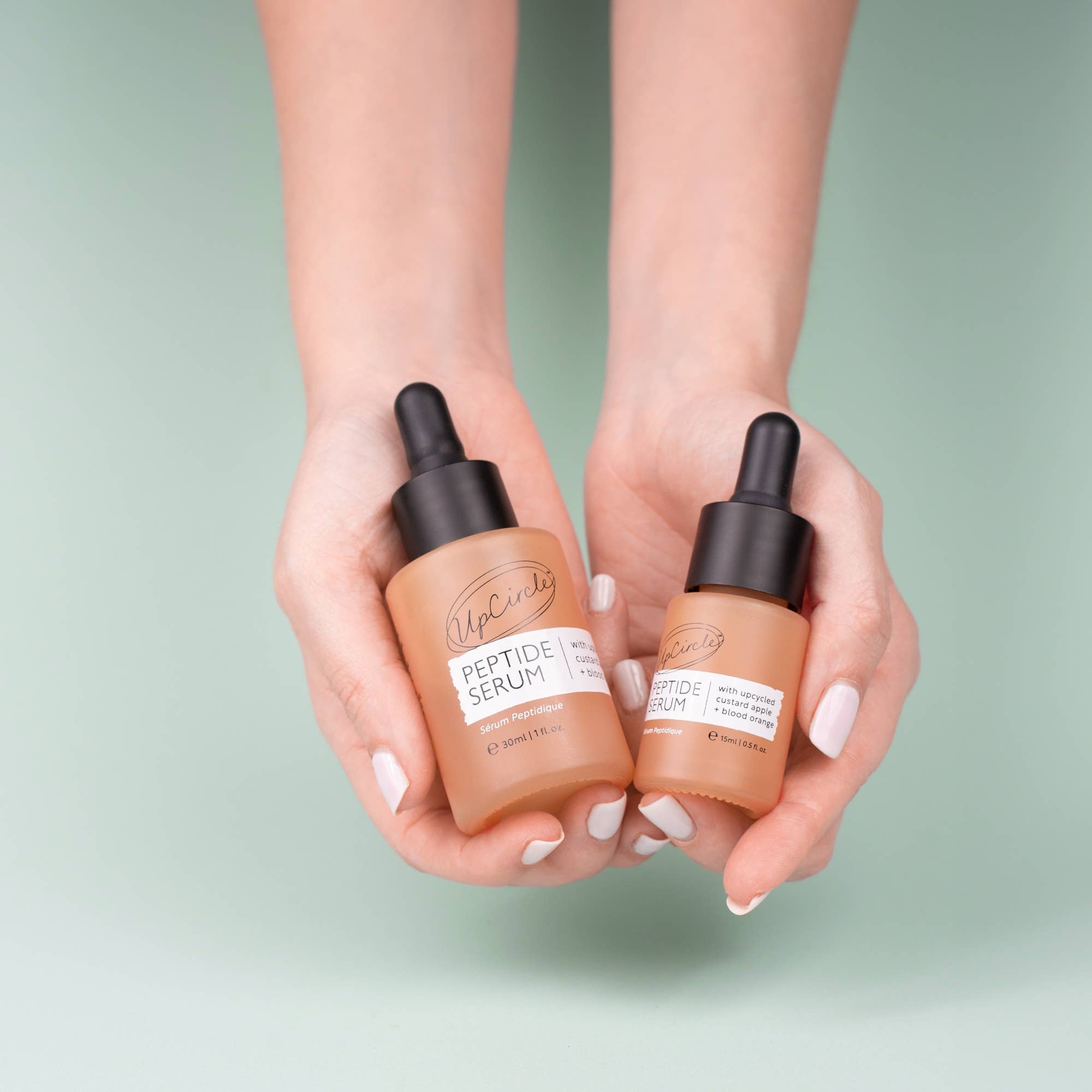 UpCircle USA - Vegan Eco Anti-aging Collagen Boosting Peptide Serum